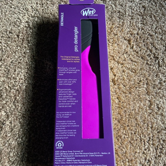 Wet brand detangling brush - Picture 2 of 2